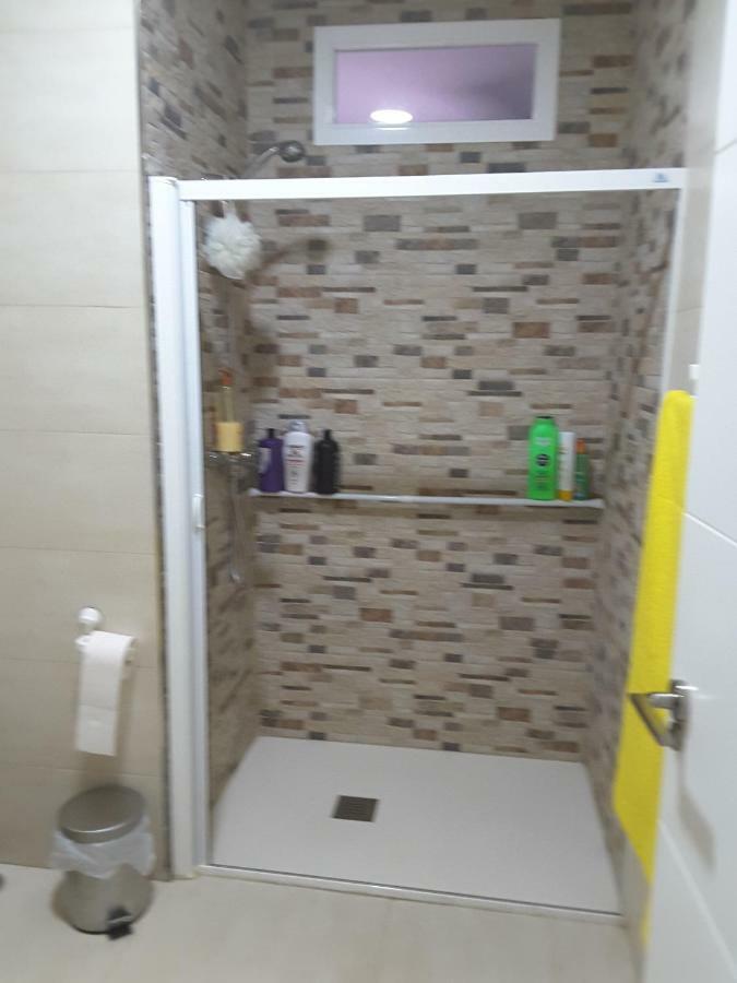 Alojamiento كاديز المظهر الخارجي الصورة